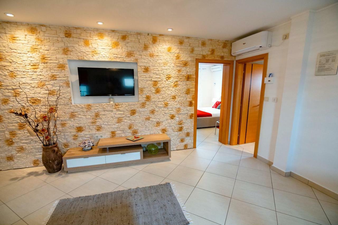 Apartmani Ivan Lopar Luaran gambar