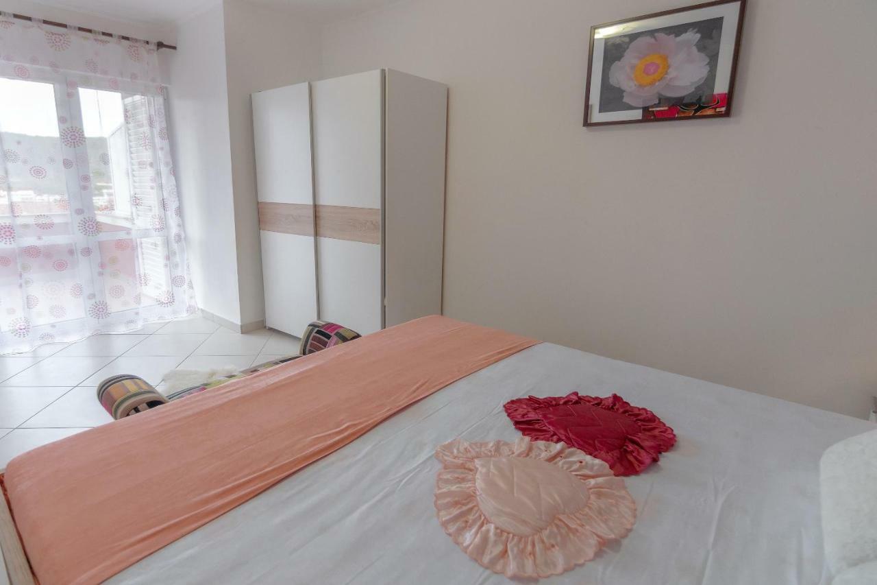 Apartmani Ivan Lopar Luaran gambar