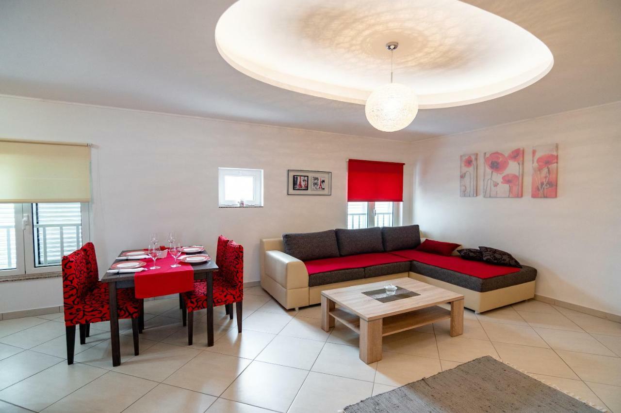 Apartmani Ivan Lopar Luaran gambar