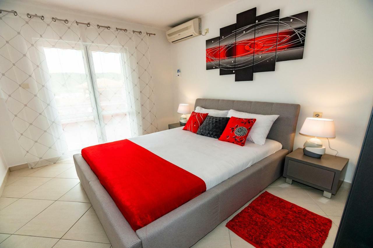 Apartmani Ivan Lopar Luaran gambar